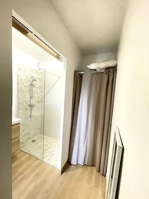 Spacieux T2 + Parking A 5 Min D'Aix Daire Aix-en-Provence